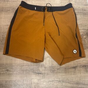 Vuori Peak Boardshort -30 waist